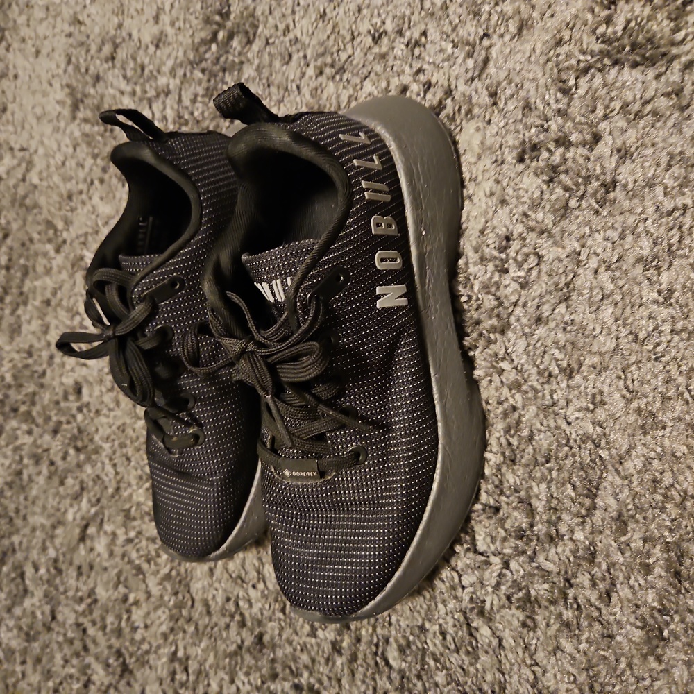Nobull GoreTex Journey Runners Plus Gem